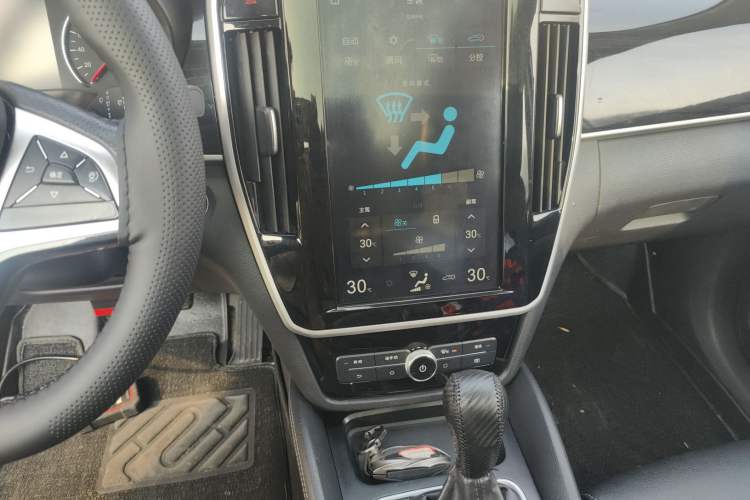 Used BYD Song MAX 2017 1.5T Automatic Smart Connect Elite 7-Seater