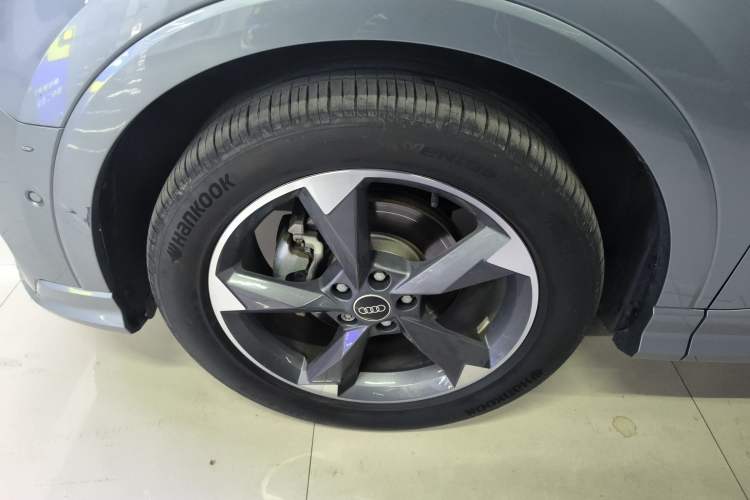 Used Audi Q3 2024 35 TFSI Fashion Dynamic Edition
