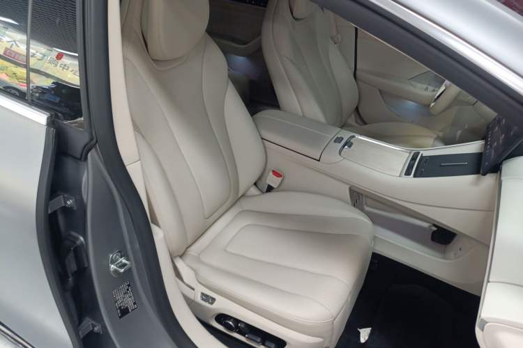 Used Hima Luxeed S7 2024 Max RS Four-Wheel-Drive Performance Edition
