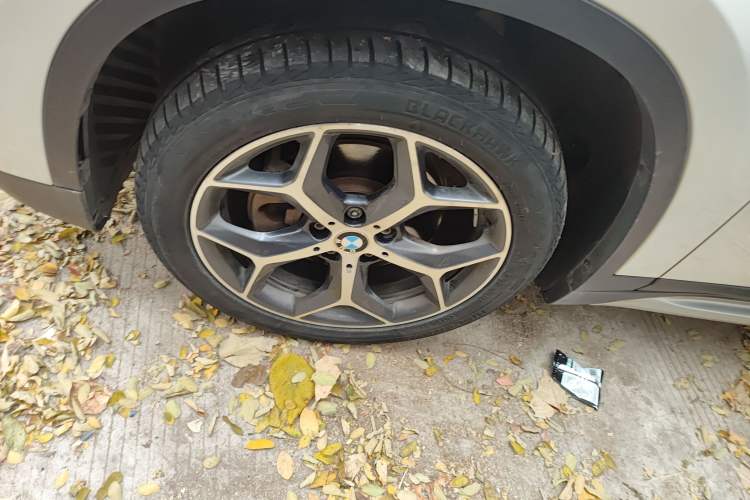 Used BMW X1 2018 sDrive18Li Luxury Model
