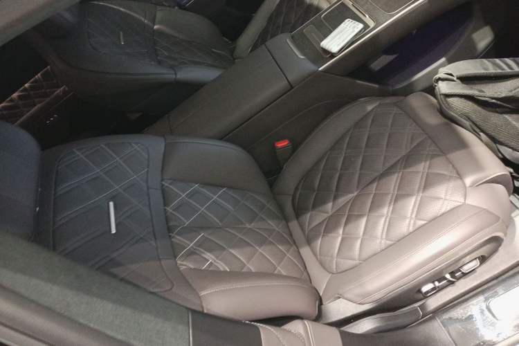 Used Nio ET9 2025 100 kWh
