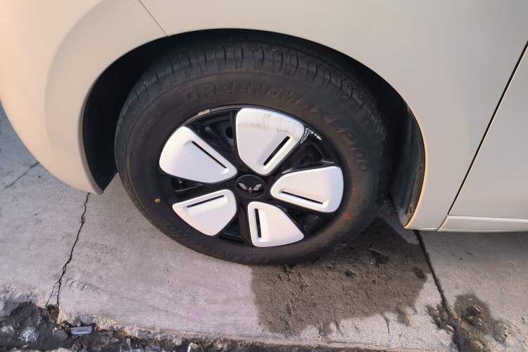 Used Wuling Hongguang MINIEV 2025 Four-Door Version Advanced Edition