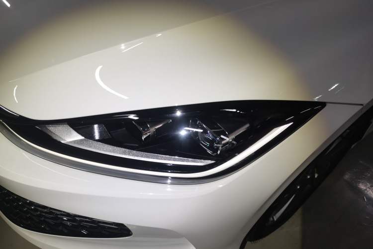 Used Volkswagen Lamando 2024 Lavida L 280TSI DSG Spicy Edition