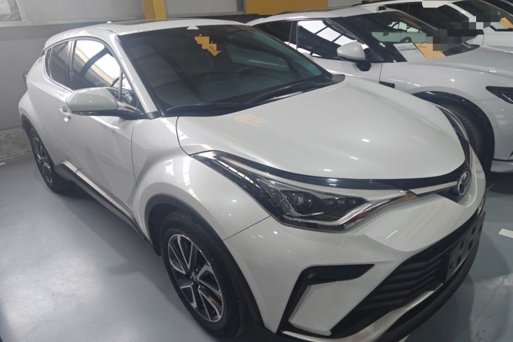 Used Toyota IZOA 2021 2.0L Yichi Version