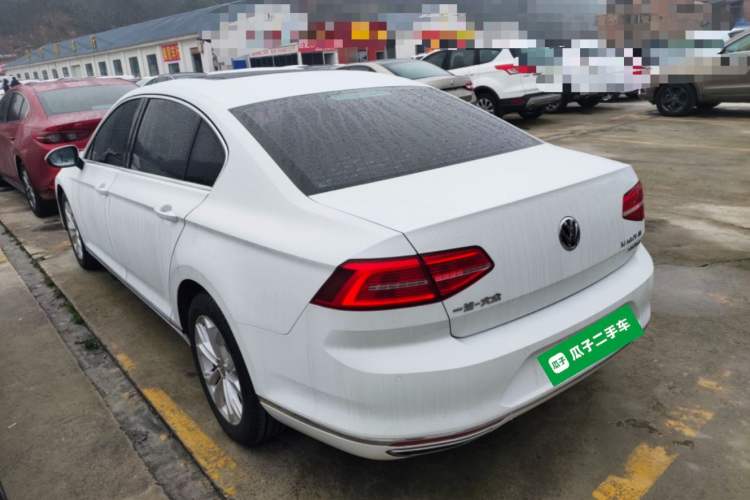 Used Volkswagen Magotan 2018 330TSI DSG Luxury Model
