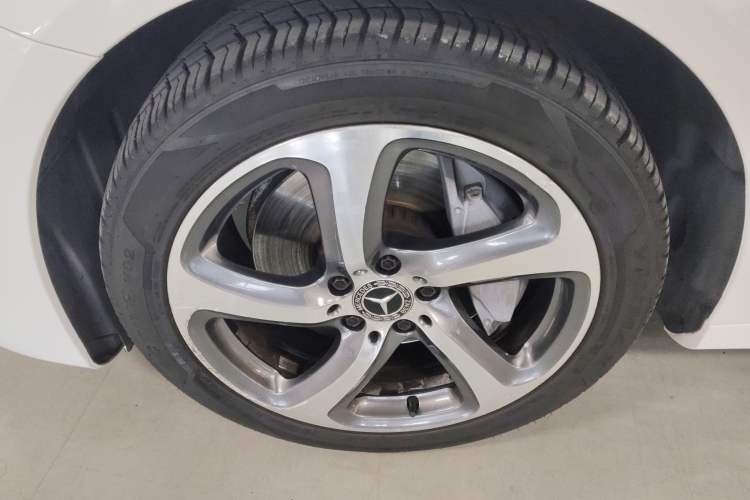 Used Mercedes-Benz E-Class 2019 E 300 L Sport Luxury Edition