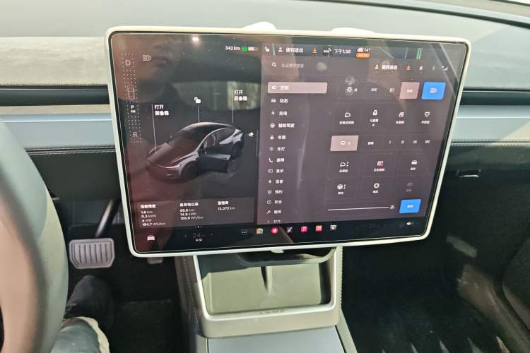 Used Tesla Model Y 2025 Long-Range All-Wheel Drive First Edition