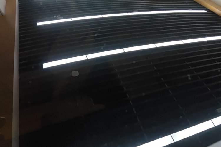 Used  E07 2025 All-Electric 4x4 90kWh Ultra High-Performance Edition