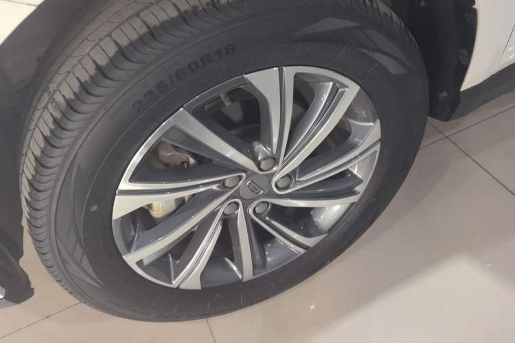 Used Geely Auto Vision X6 2020 1.4T CVT Luxury Edition
