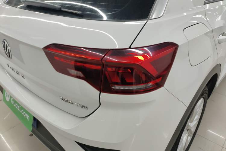 Used Volkswagen T-ROC 2020 280TSI DSG Two-Wheel-Drive Elite Version
