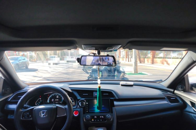 Used Honda Civic 2021 HATCHBACK 220TURBO CVT New Trendsetter
