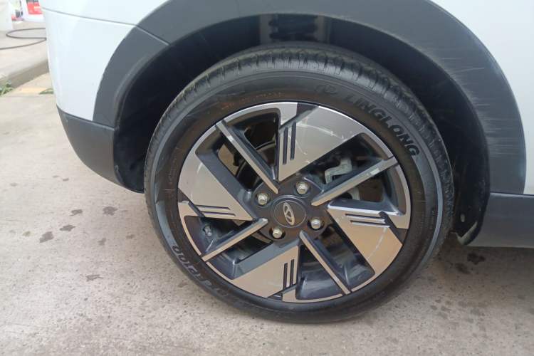 Used Chery New Energy Boundless Pro 2022 301km "Divine Beast" Version with Lithium Iron Phosphate
