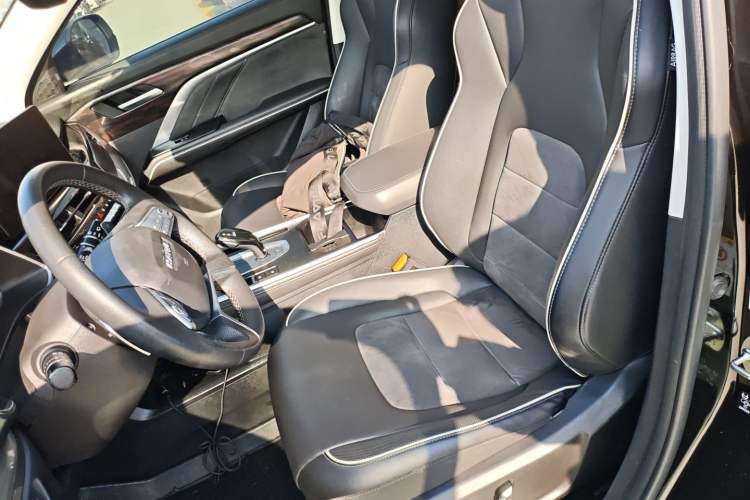 Used Haval H6 2021 National Trend Edition 1.5T Automatic Champion Version
