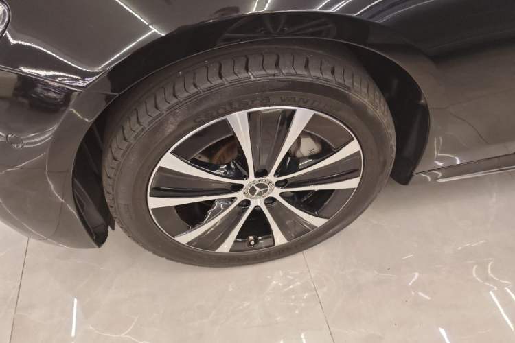 Used Mercedes-Benz E-Class New Energy 2022 Restyled E 350 e L Plug-in Hybrid Sports Sedan
