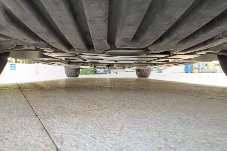 Used Mercedes-Benz R-Class 2017 R 320 4MATIC Business Edition Prestige Model
