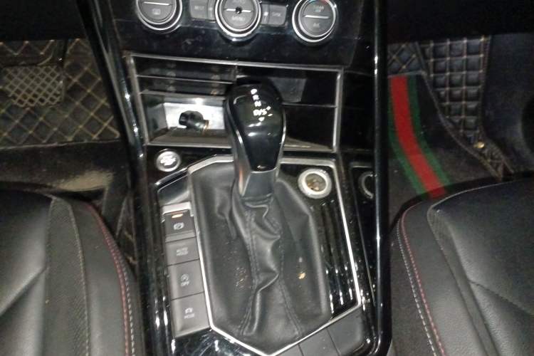 Used Volkswagen Tayron 2019 Teramont Edition 280TSI Two-Wheel Drive Luxury Model China VI Standard