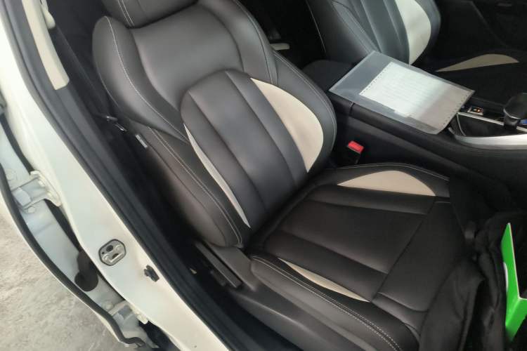 Used Dongfeng Aeolus AX7 2019 1.6T Automatic AI Pioneer Model China V Standard
