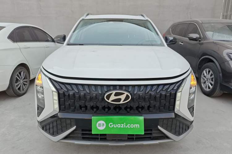 Used Hyundai ix35 2023 Musso 2.0L Deluxe Edition DLX
