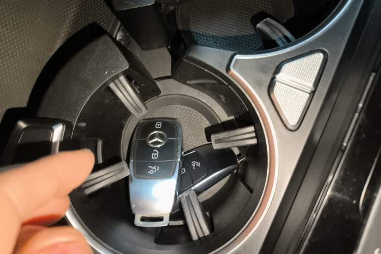 Used Mercedes-Benz GLE 2022 GLE 350 4MATIC Stylish Model