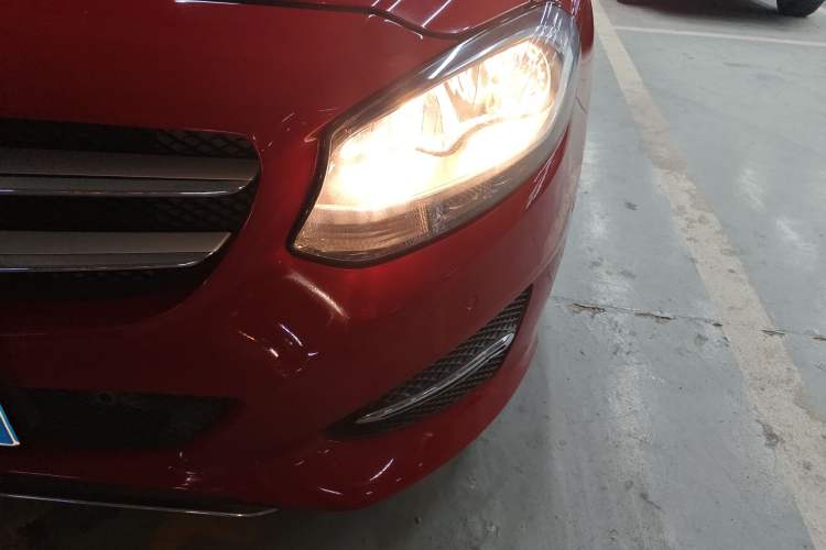 Used Mercedes-Benz B-Class 2015 B 200 Sport Edition