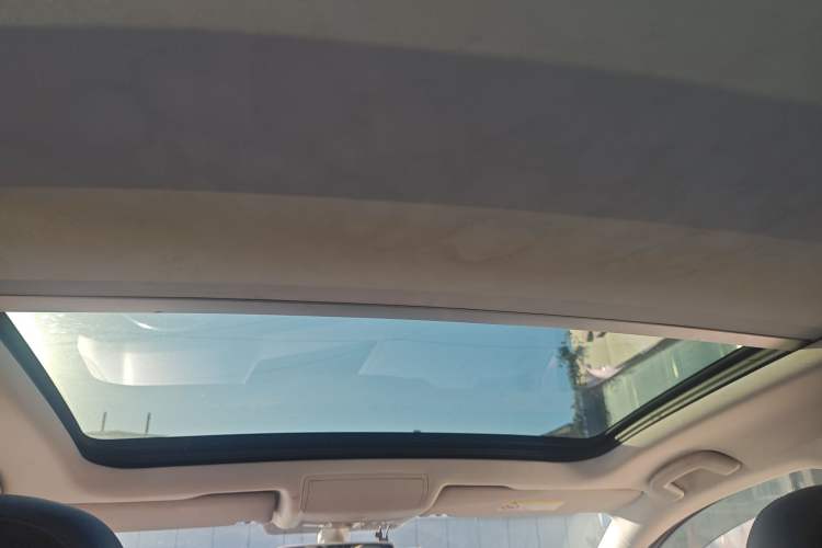 Used Volkswagen Touran 2018 Volkswagen Touran L 280TSI DSG Comfort Edition 7-seater
