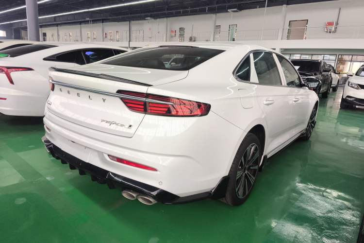 Used Geely Auto Preface 2025 Dongfang Yao 1.5TD Kunlun Edition