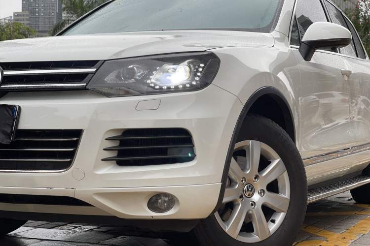 Used Volkswagen Touareg 2011 3.0 TSI Standard Version
