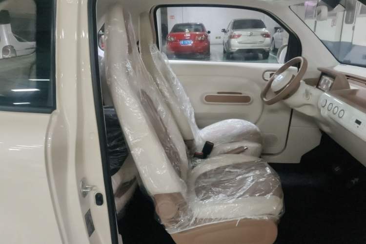 Used Bestune Pony 2026 Model 222km Shining Horse