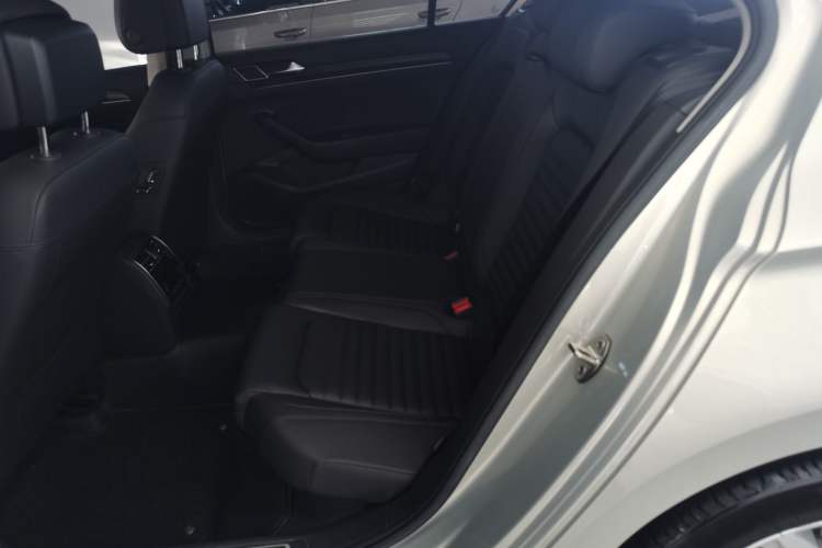 Used Volkswagen Magotan 2019 330TSI DSG Luxury Model China V Standard