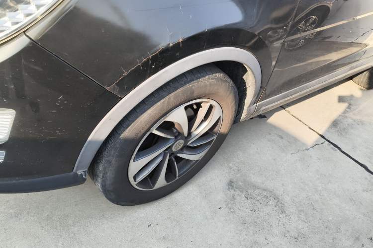 Used Baojun 560 2015 1.8L Manual Luxury Model