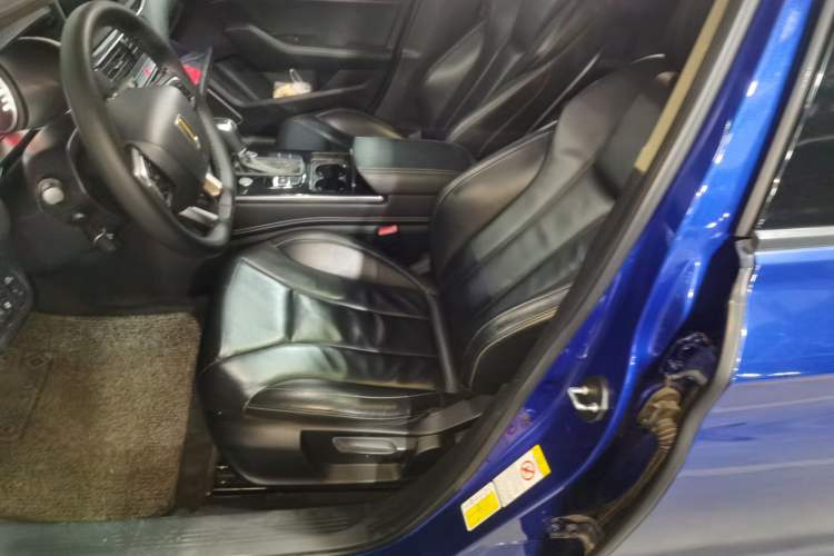 Used Hongqi H5 2019 30TD Dynamic Edition