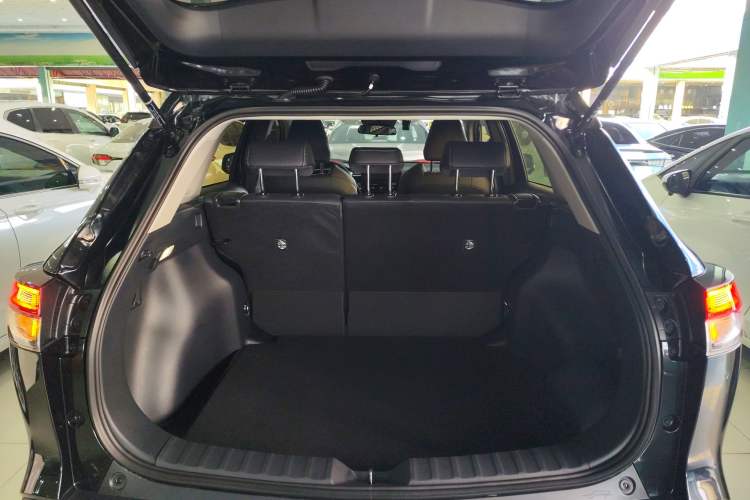 Used Toyota FRONTLANDER 2023 2.0L Smart Electric Hybrid Dual-Engine Luxury Edition
