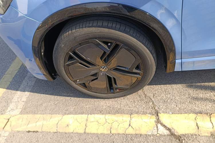 Used Volkswagen Tiguan L 2024 PRO 380TSI Four-Wheel Drive R-Line Prestige Edition
