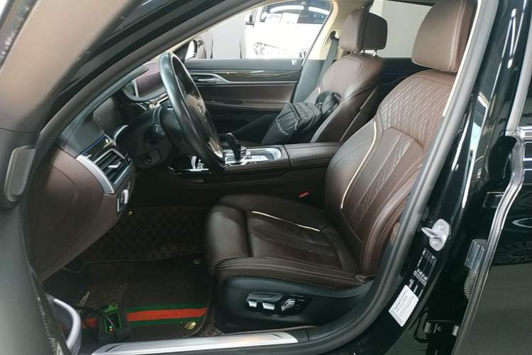 Used BMW 7 Series 2019 Updated 730Li Luxury Package
