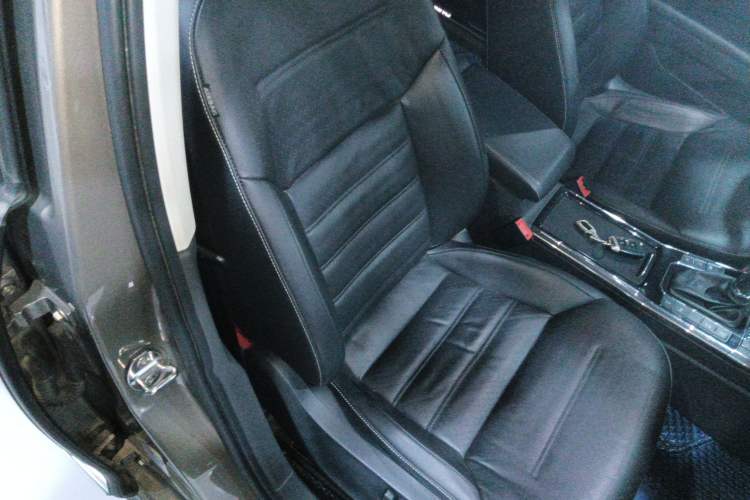 Used Volkswagen Passat 2017 330TSI DSG Prestige Edition
