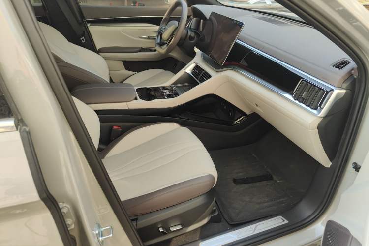 Used BYD Song PLUS New Energy 2025 DM-i Intelligent Driving 160KM Flagship Model
