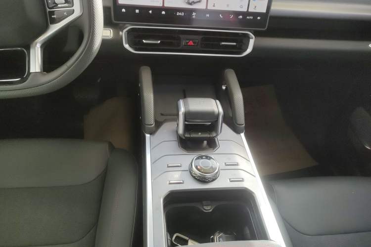 Used JETOUR Traveler 2023 1.5T Two-Wheel Drive Discovery PRO