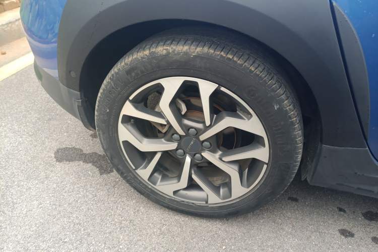 Used Lynk & Co 02 2018 1.5T DCT Two-Wheel Drive Pro Version China V Emission Standard
