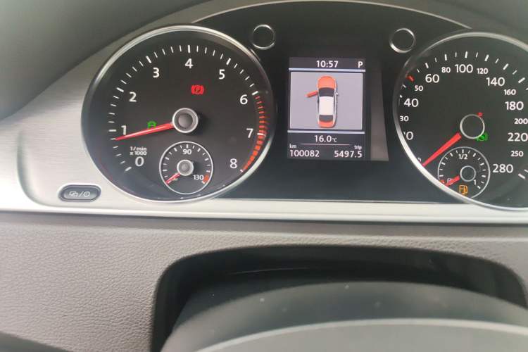 Used Volkswagen FAW-Volkswagen CC 2013 2.0 TSI Ultimate Model
