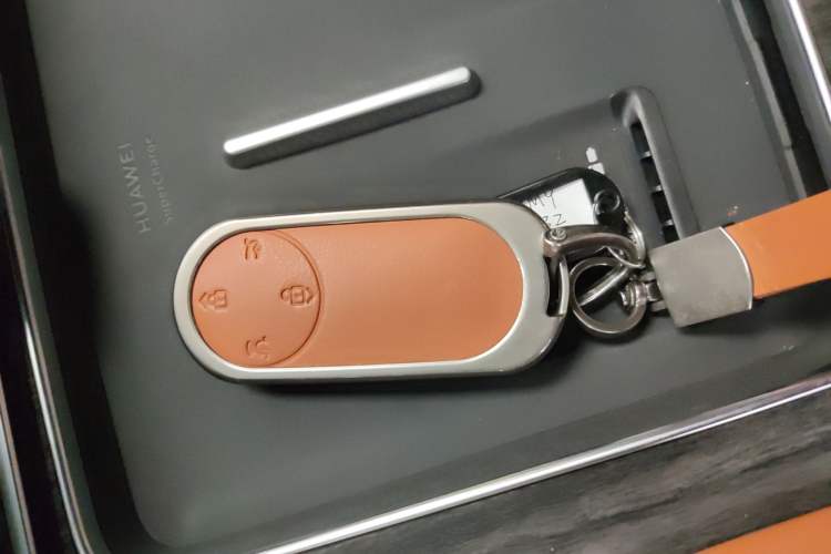 Used Hima AITO M9 2024 Range-Extended Ultra Version 42 kWh 6-Seater Model
