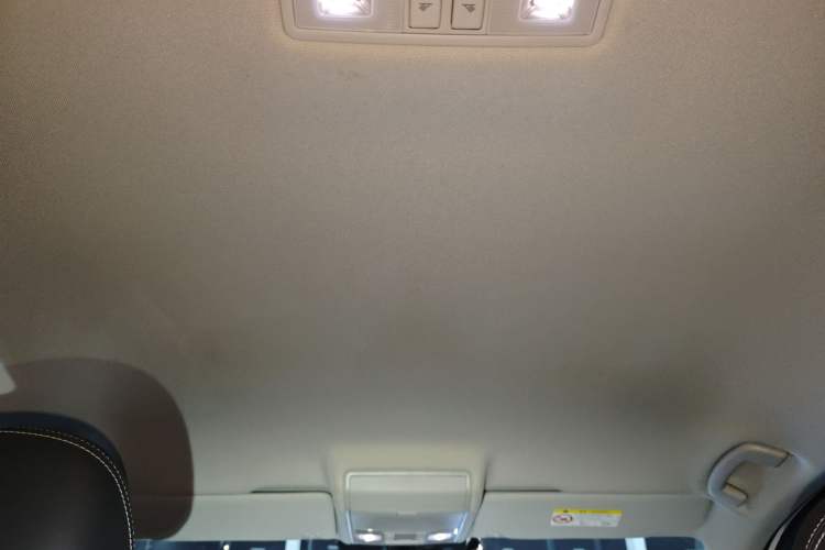 Used Volkswagen Tiguan L 2017 330TSI Automatic Two-Wheel Drive Luxury Edition
