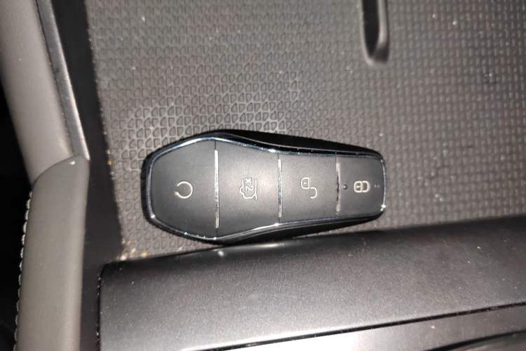 Used BYD Qin L 2024 DM-i 120KM Leading Model
