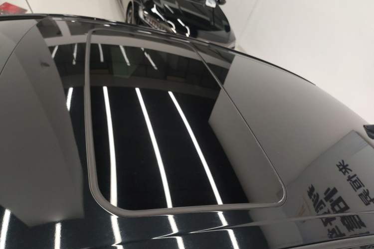 Used Toyota Avalon 2022 Dual-Engine 2.5L Luxury Edition
