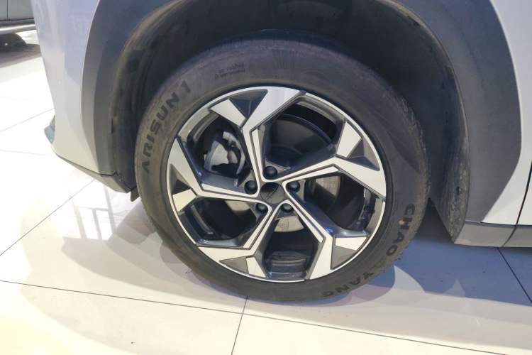 Used Geely Auto FX11 2023 1.5TD DCT Prestige Edition
