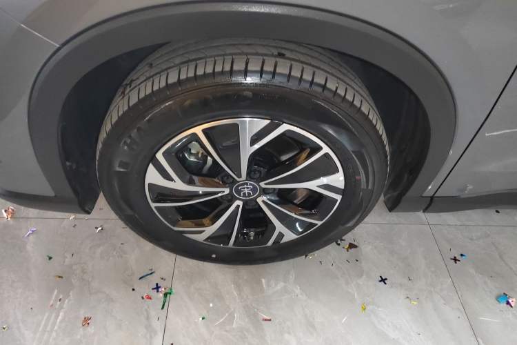 Used BYD Song Pro New Energy 2025 2nd Generation Intelligent Driving Version DM-i 75KM Leading Edition
