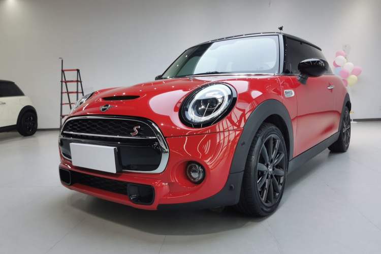 Used  MINI 2021 2.0T COOPER S Classic Edition
