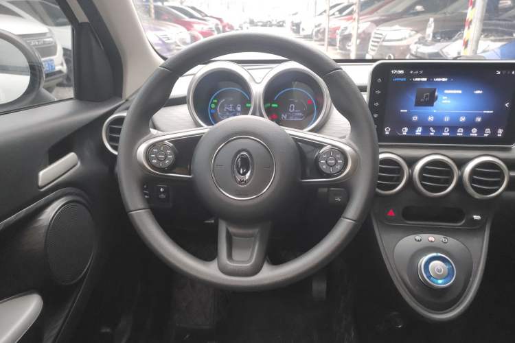 Used ORA Black Cat 2021 301 km Basic Version