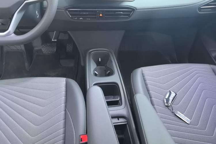 Used Volkswagen ID.3 2025 Smart Version Pure & Intelligent Enjoyment Edition