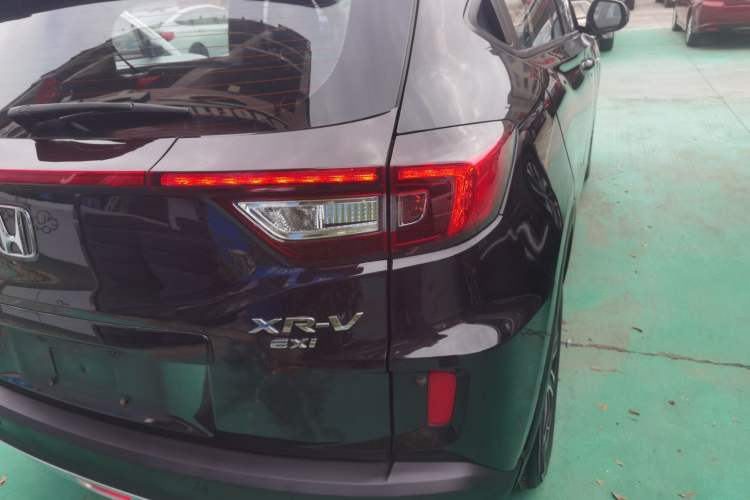 Used Honda XR-V 2017 1.8L EXi CVT Comfort Version
