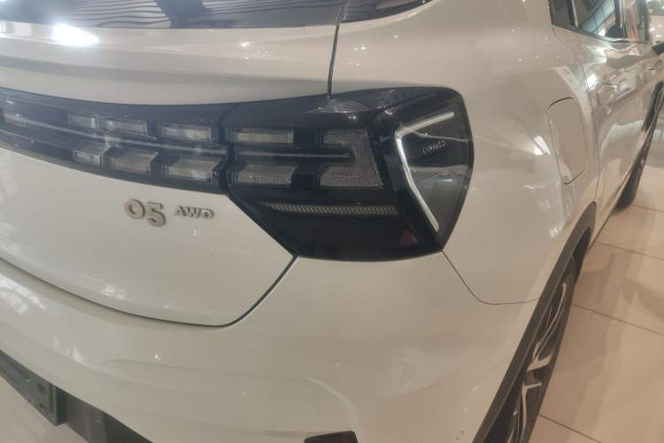 Used Lynk & Co 05 2020 2.0TD Four-Wheel Drive HypeHalo
